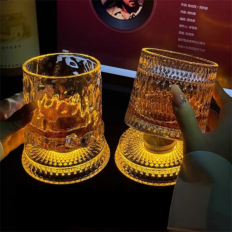 Old Fashioned Glass - 360° Rotating Whiskey Glass with LED