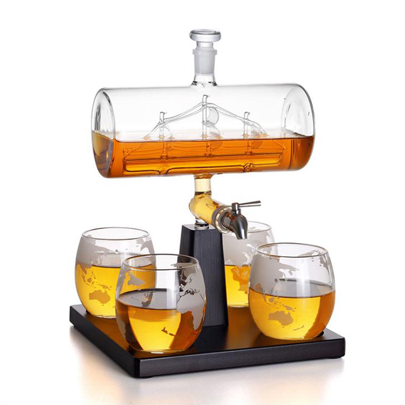 Whiskey Decanter With Antique  - Decanter Globe Set ulasan dan harga