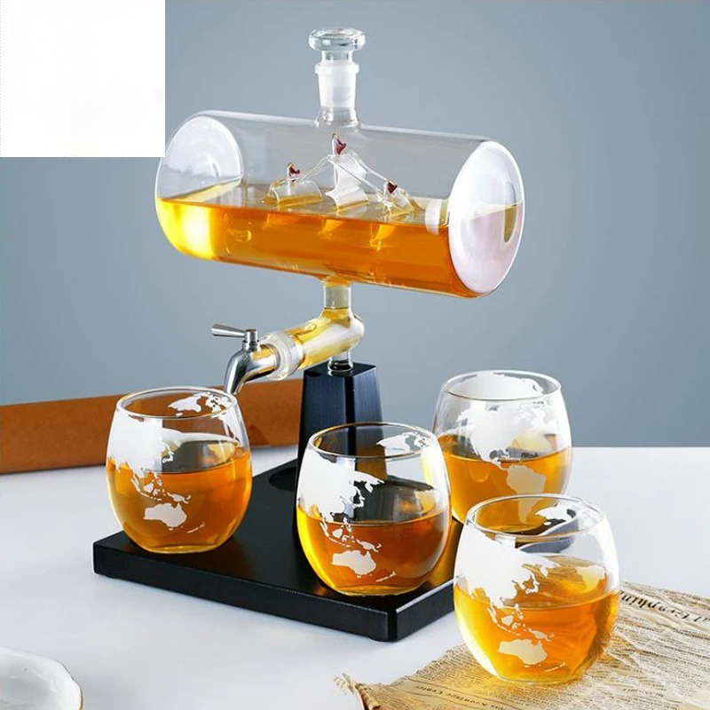 Whiskey Decanter With Antique  - Decanter Globe Set ulasan dan harga
